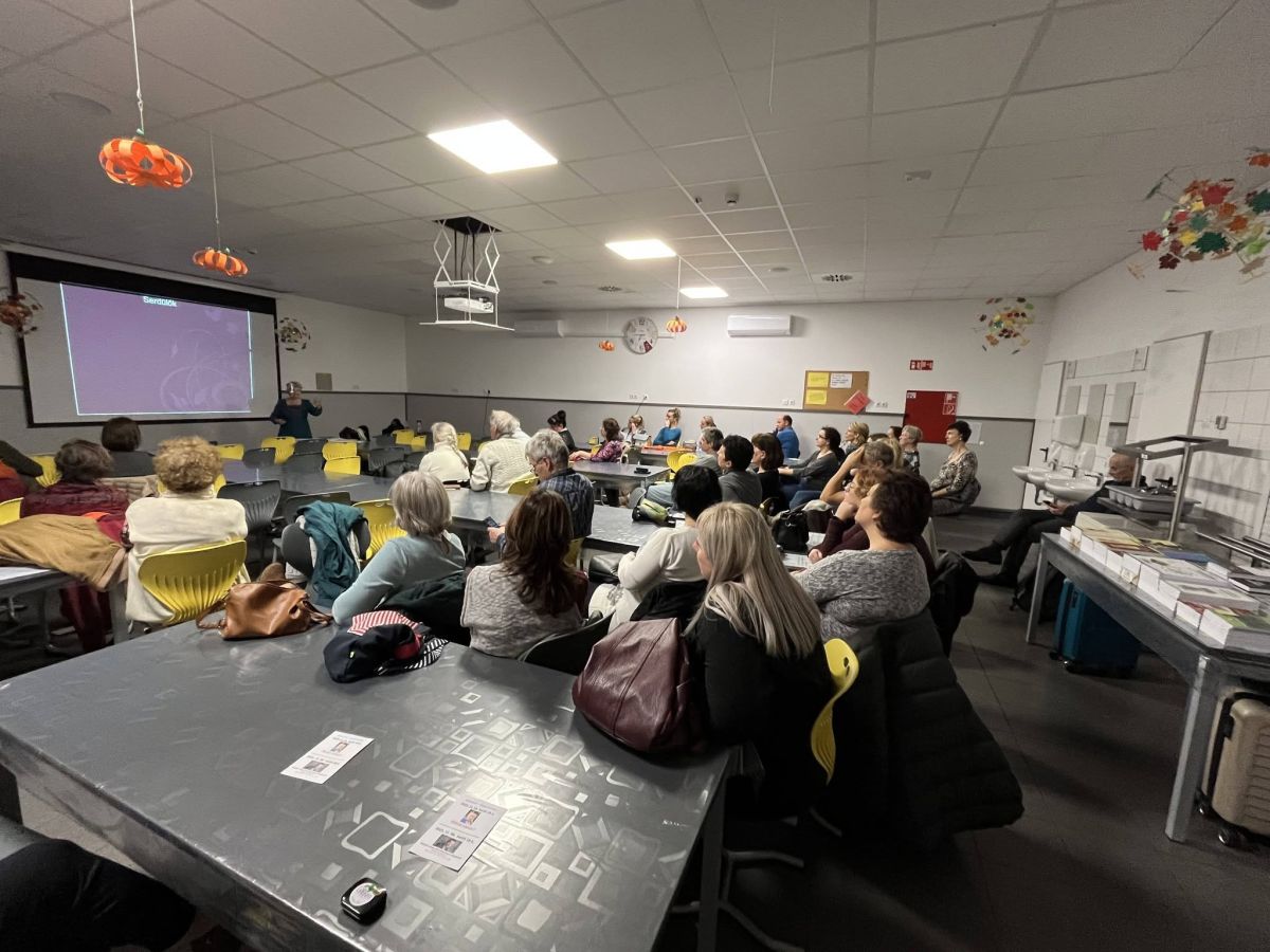 November 17-én Uzsalyné dr. Pécsi Rita megtartotta előadását