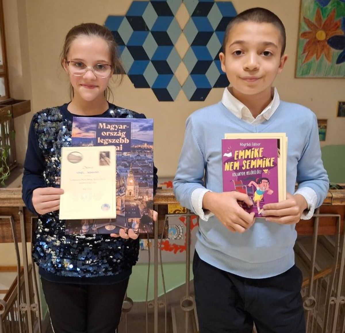 November 20-án Szekszárdon versmondó versenyt rendeztek a Babits Mihály Általános Iskolában